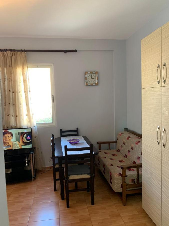 Gazi'S Apartament For Rent Golem  Eksteriør bilde